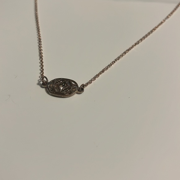 Kendra Scott necklace - Picture 3 of 4